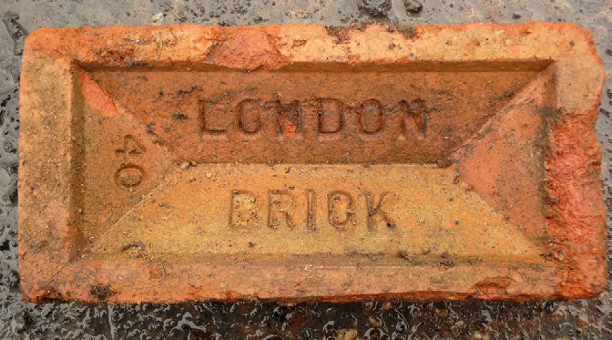 LONDON BRICK / PERSONAL EFFECTS